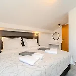 Royal 3 By Interhome 아파트