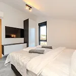 아파트 Royal 3 By Interhome *