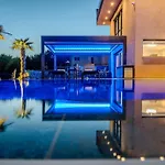 아파트 Royal 3 By Interhome