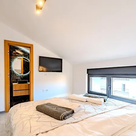 Apartmán Royal 3 By Interhome Vir