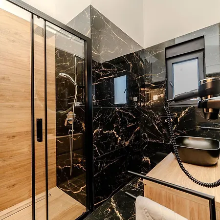 Royal 3 By Interhome *
