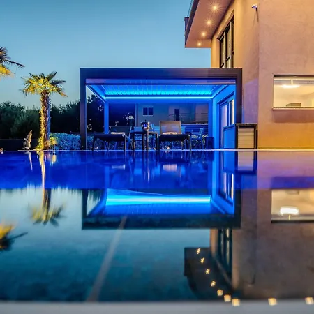 Appartamento Royal 3 By Interhome